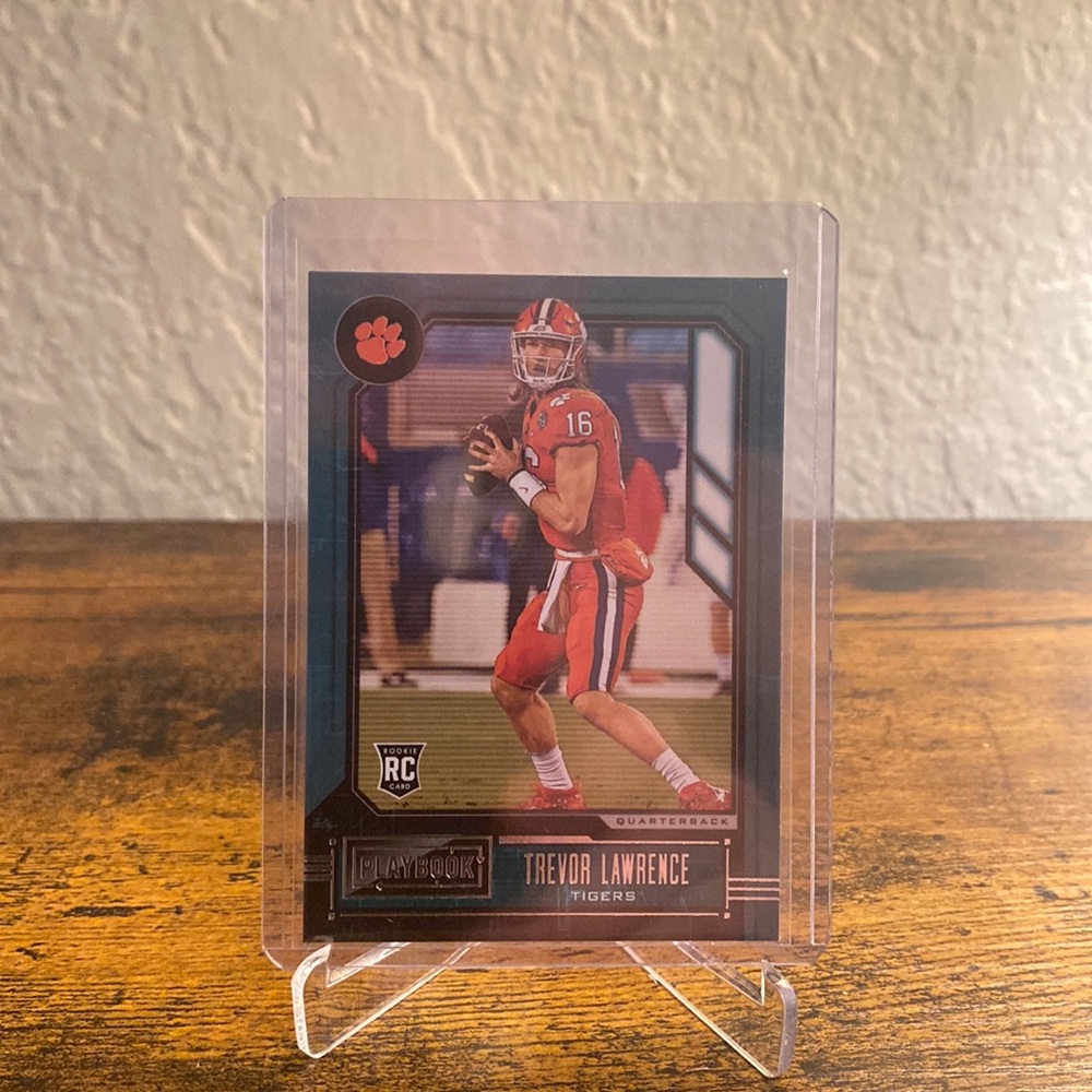Trevor Lawrence Rookie Card